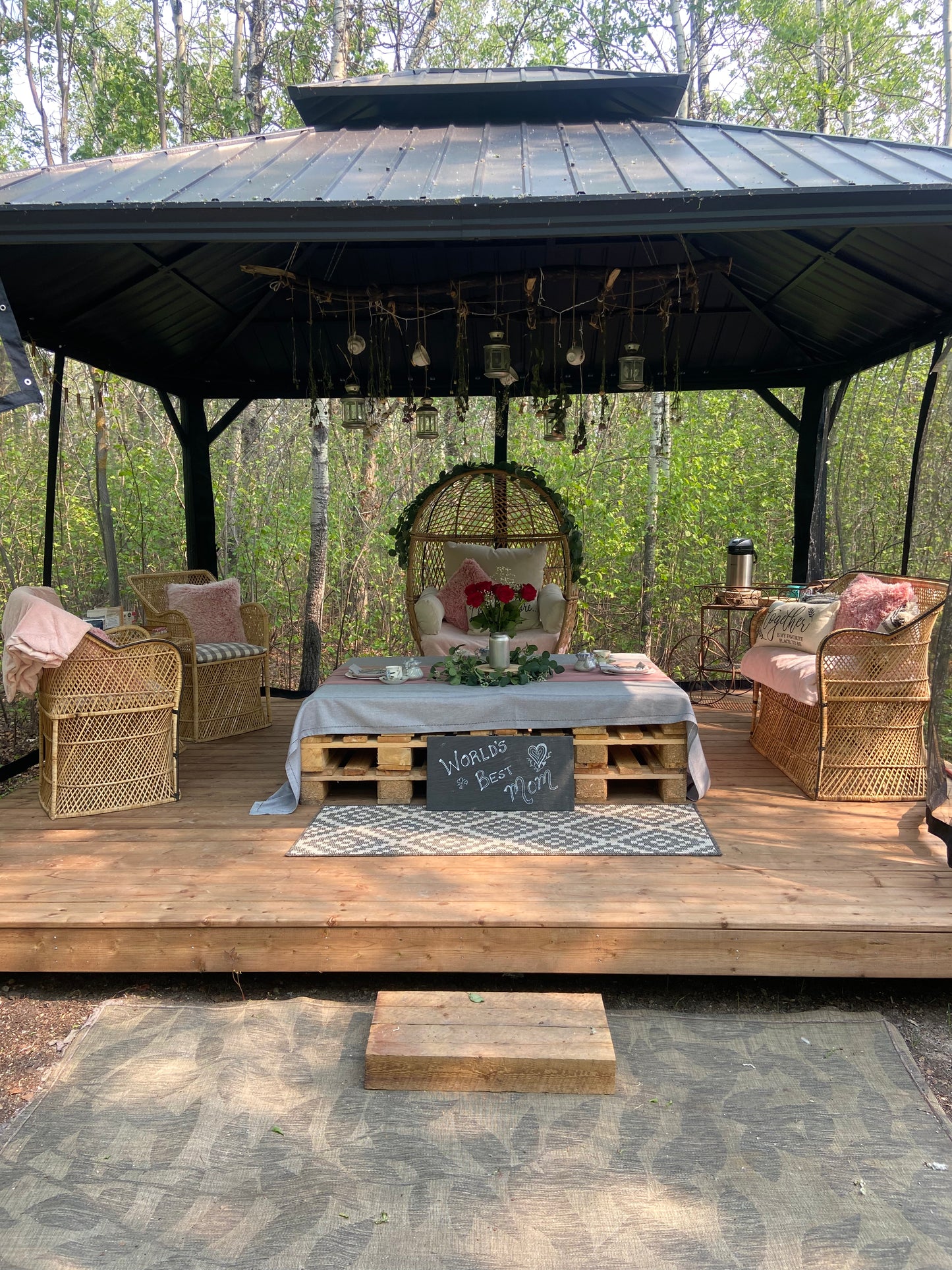 Mama's Brunch Picnic