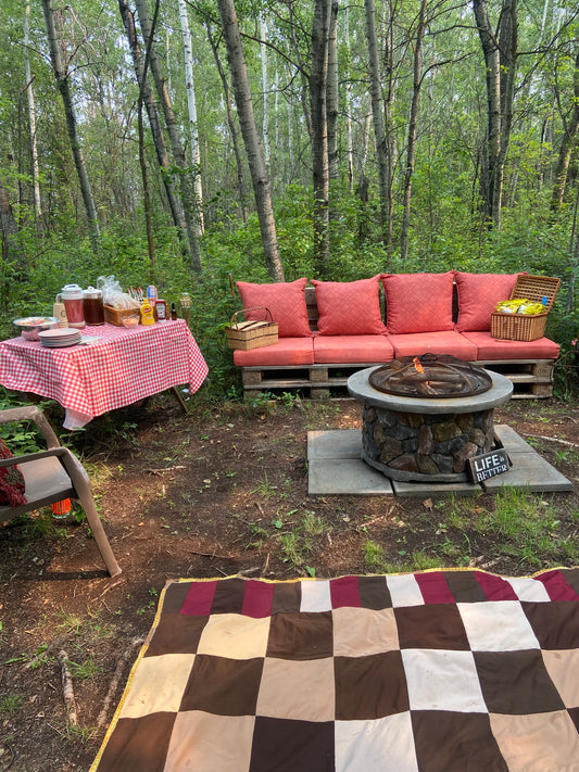 Hot Diggity Dog Picnic + Campfire