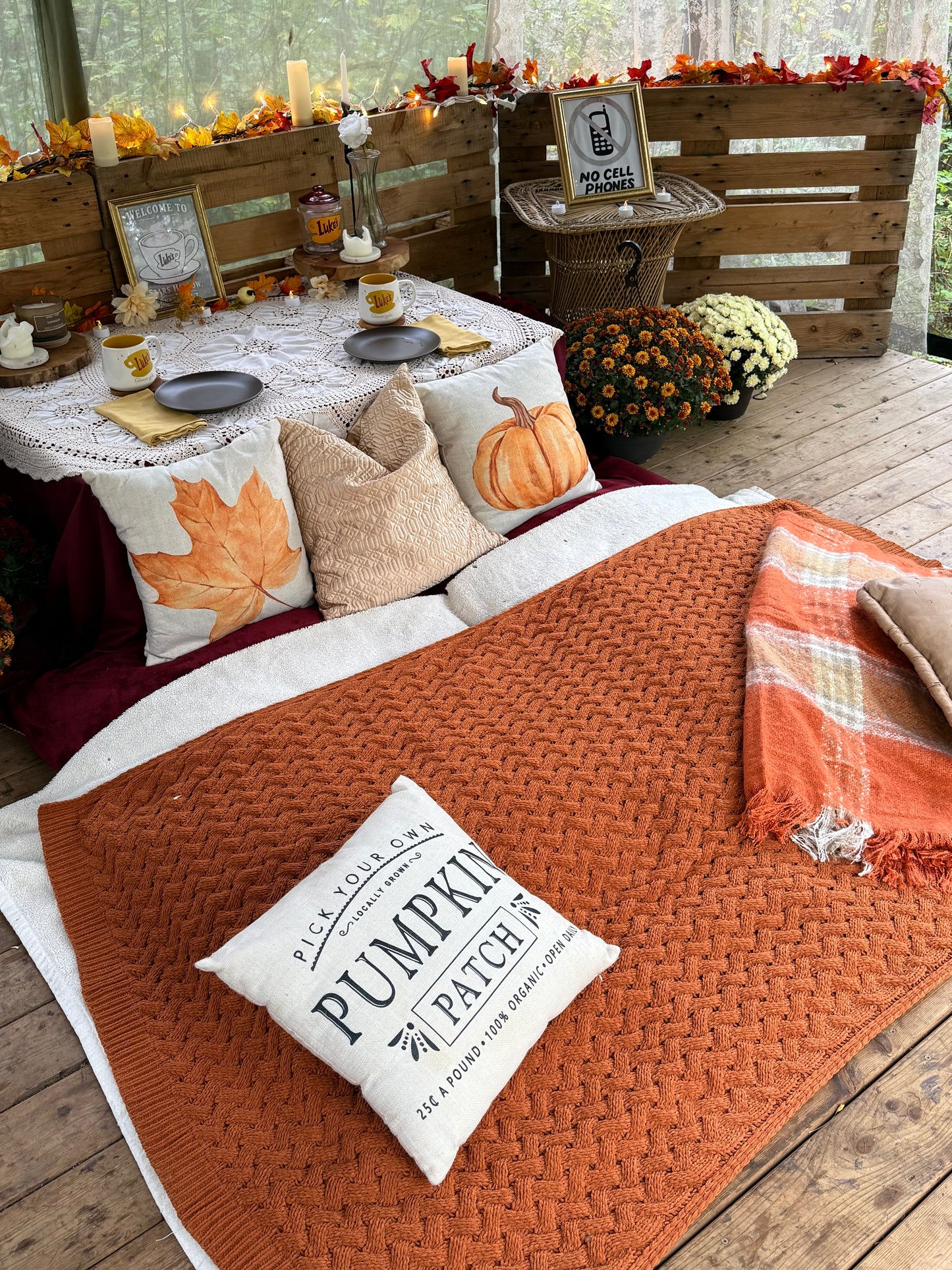 Gilmore Girls Fall Picnic