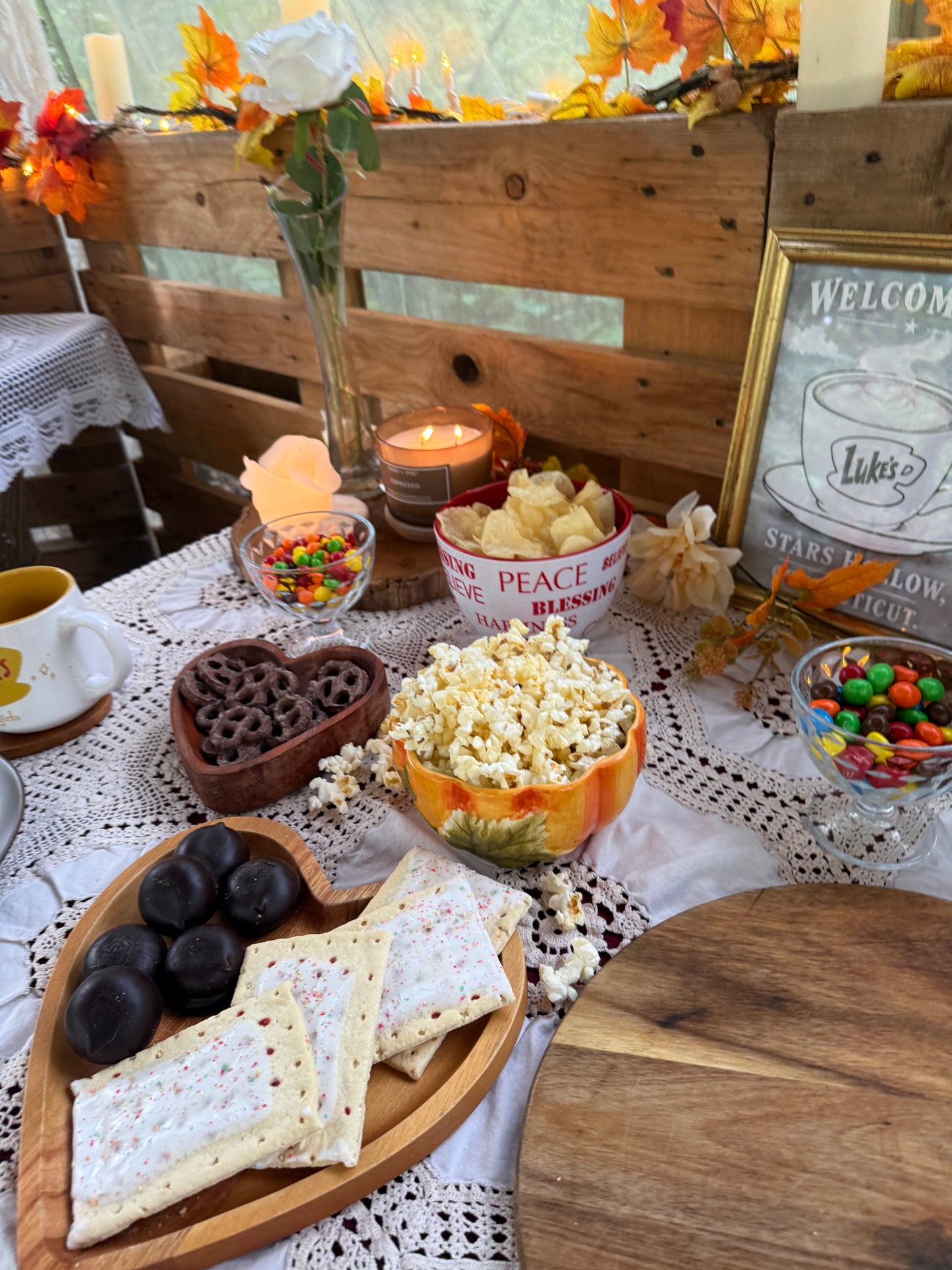 Gilmore Girls Fall Picnic