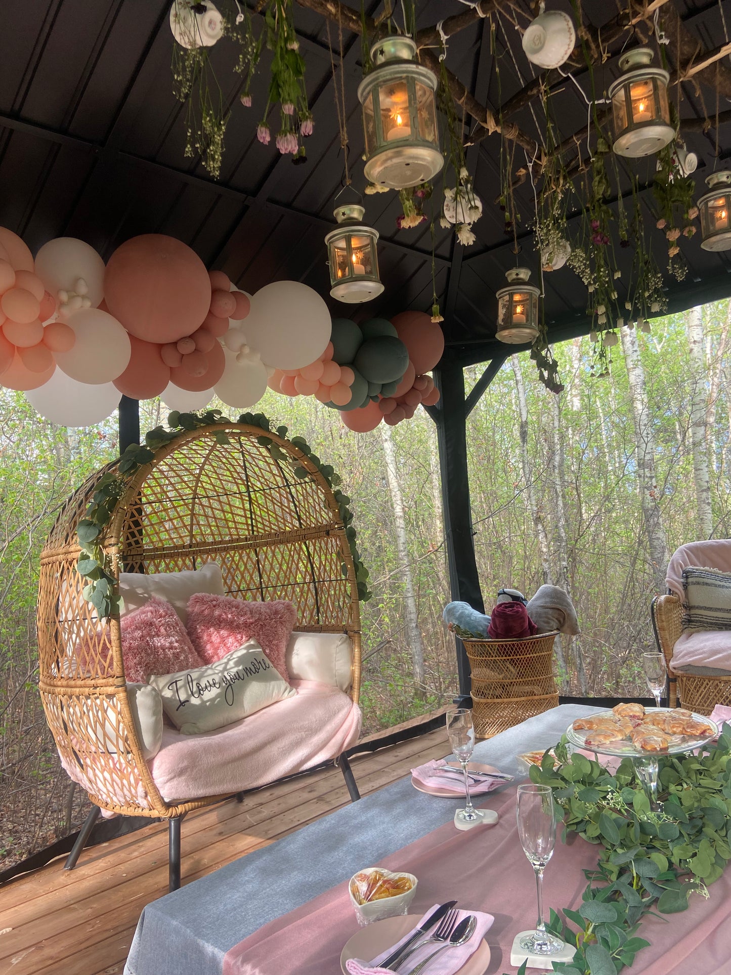 Mama's Brunch Picnic