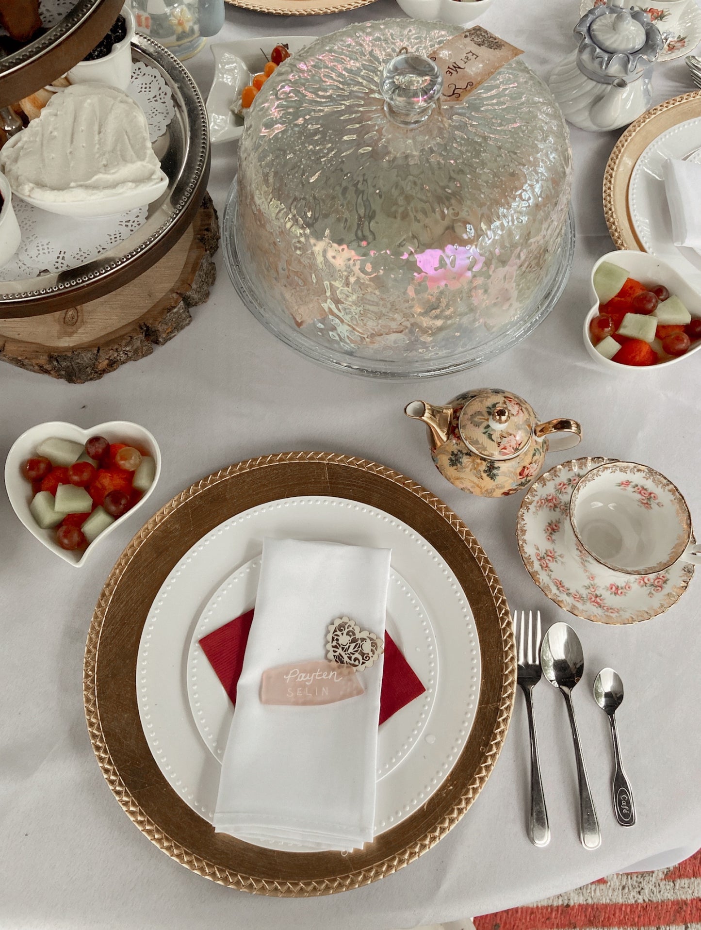 Madhatter's High Tea